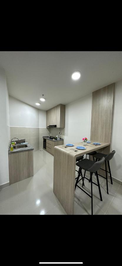 Sea View The Shore Luxury Newly Renovated Homestay Kota Kinabalu Ngoại thất bức ảnh